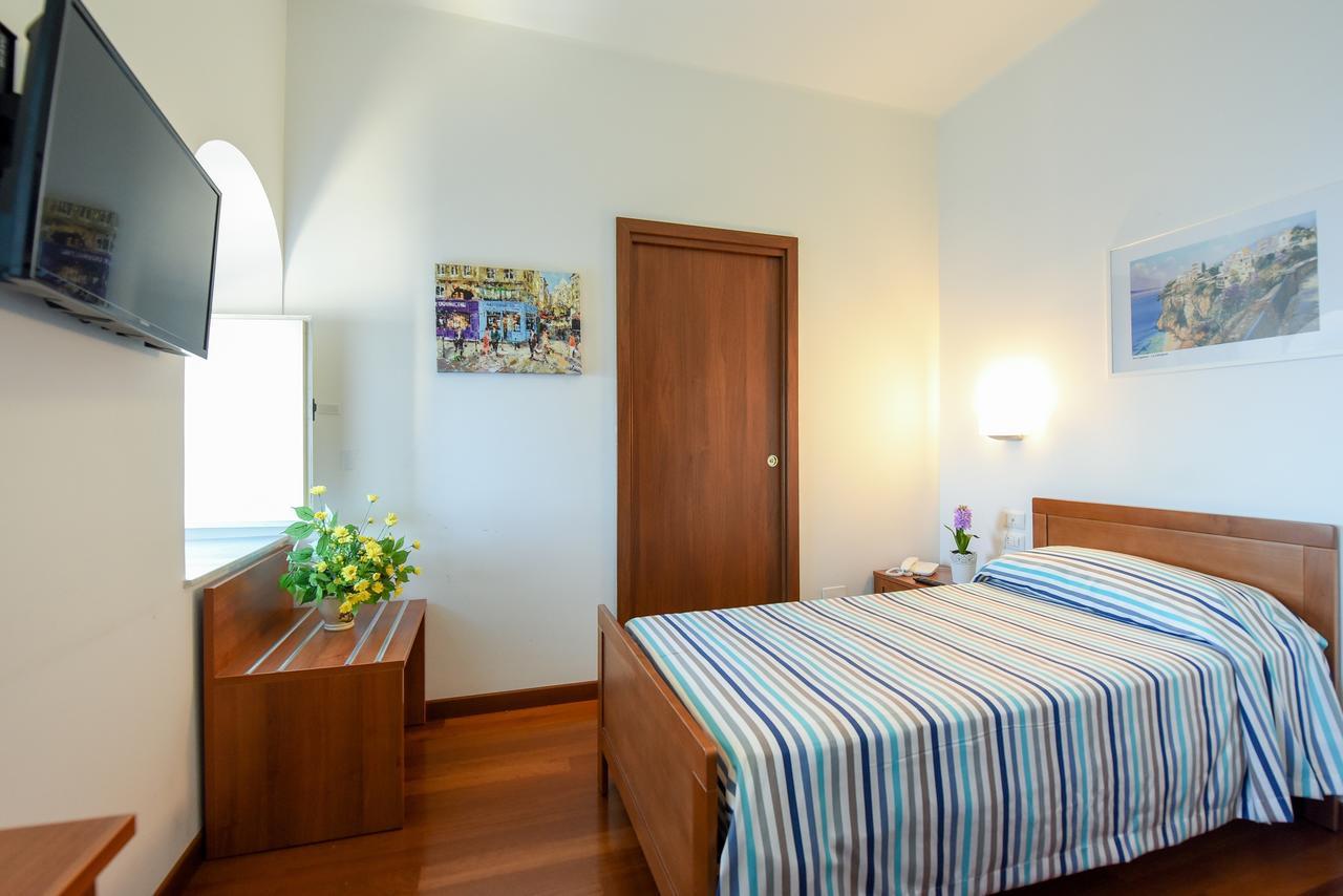 Villa Crawford Sant'Agnello Luaran gambar